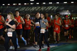 BIB: 24163, 237, 24487, 1993
                            <button type="button" onclick="openModal(10865703)" class="btn btn-primary btn-sm float-right btn-popup" data-toggle="modal" data-target=".modal-high-quality">
                        <i class="fas fa-shopping-cart"></i> Add to Cart
                    </button>
                                            <button type="button" onclick="isThisMe(10865703, true)" class="btn btn-success btn-sm float-right btn-popup btn-isme hidden" data-toggle="tooltip" data-placement="bottom" title="นี่คือรูปของคุณใช่ไหม คลิกที่นี่เพื่อเอาเข้าอัลบั้ม">
                        <i class="fas fa-plus"></i> Add to album
                    </button>
                    <button type="button" onclick="isThisMe(10865703, false)" class="btn btn-warning btn-sm float-right btn-popup btn-isnotme hidden">
                        <i class="fas fa-ban"></i> Remove from album
                    </button>